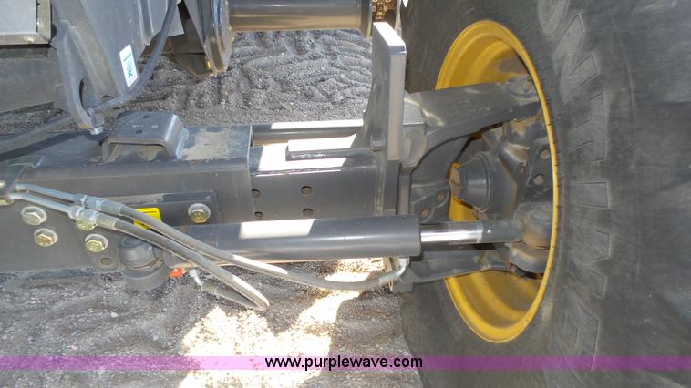 image for item K8255 2009 Claas Lexion 580R Series 578 combine