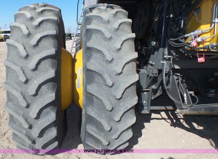 image for item K8255 2009 Claas Lexion 580R Series 578 combine