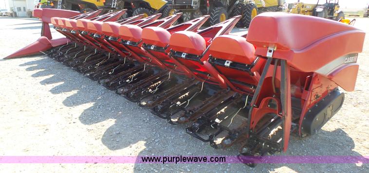 image for item K8258 2008 Case IH 2412 corn head