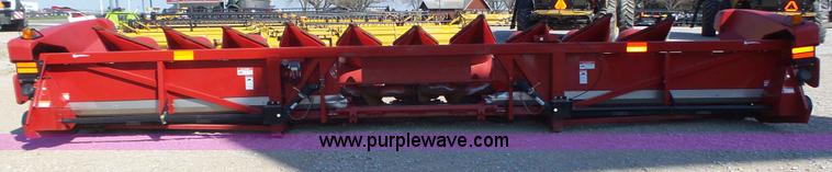 image for item K8258 2008 Case IH 2412 corn head
