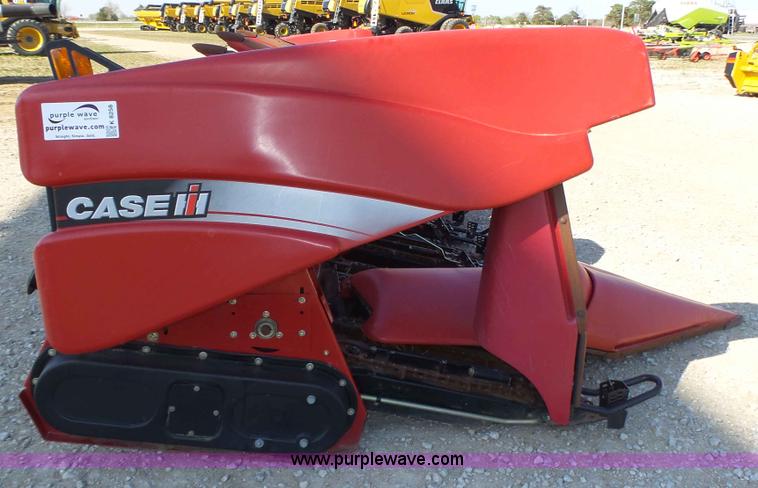 image for item K8258 2008 Case IH 2412 corn head