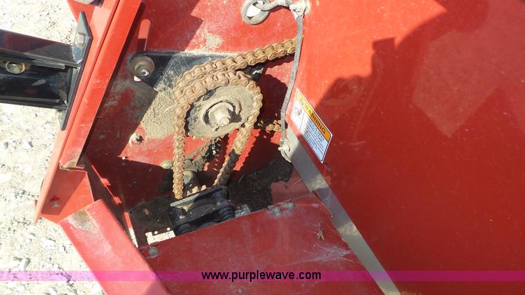 image for item K8258 2008 Case IH 2412 corn head