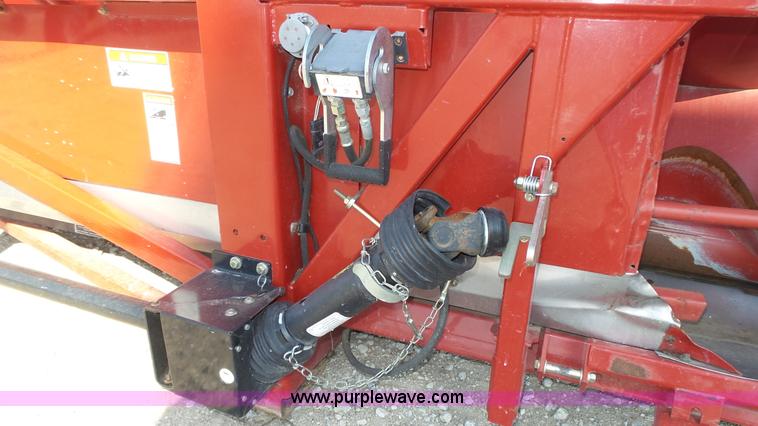 image for item K8258 2008 Case IH 2412 corn head