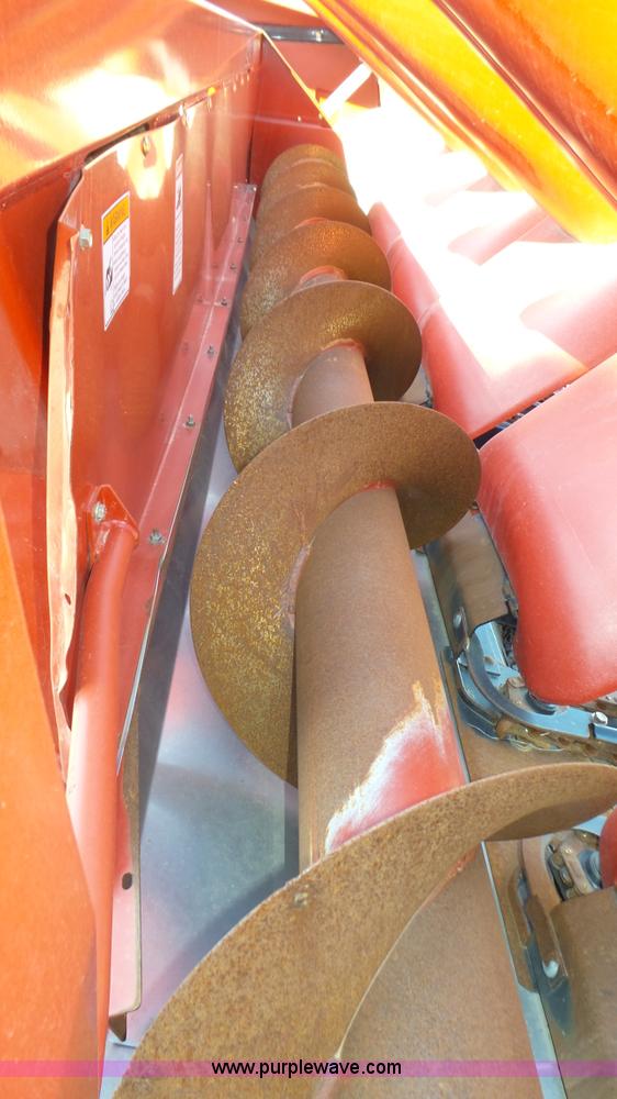 image for item K8258 2008 Case IH 2412 corn head