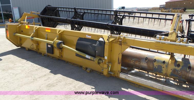 image for item K8260 2008 Claas Lexion F535 Max Flex Series 441 flex head