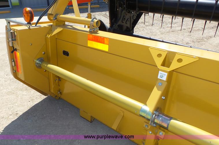 image for item K8260 2008 Claas Lexion F535 Max Flex Series 441 flex head