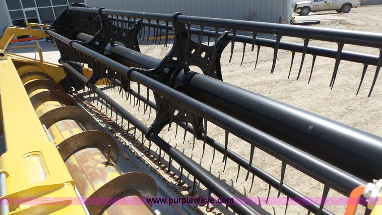 image for item K8260 2008 Claas Lexion F535 Max Flex Series 441 flex head