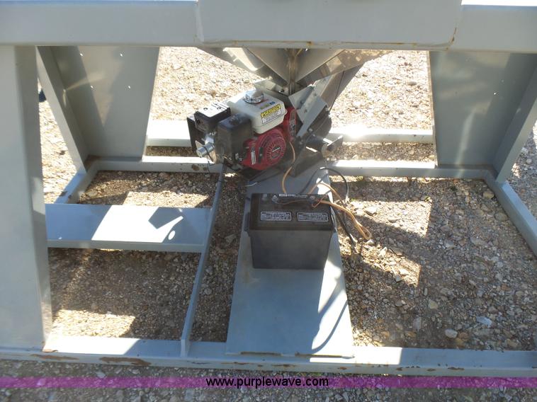 image for item L5491 Speed King seed tender