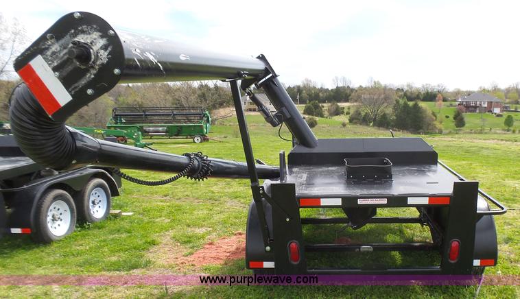 image for item L5496 2015 Easiload seed tender