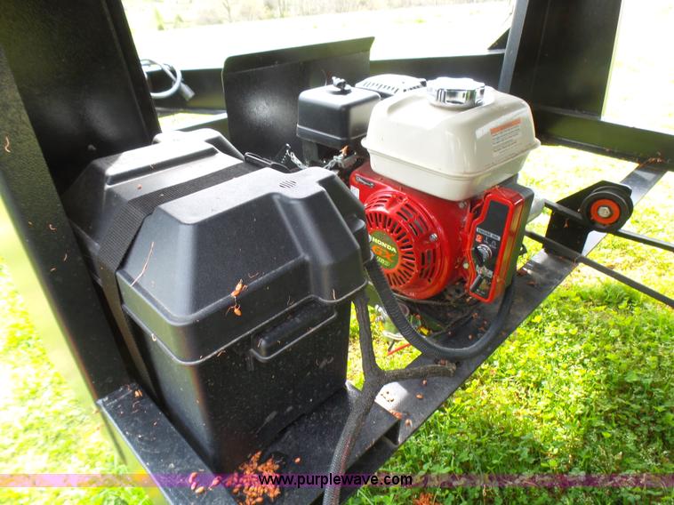 image for item L5496 2015 Easiload seed tender