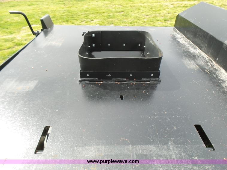 image for item L5496 2015 Easiload seed tender