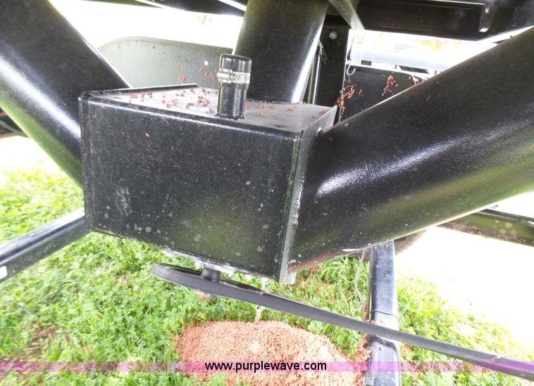 image for item L5496 2015 Easiload seed tender