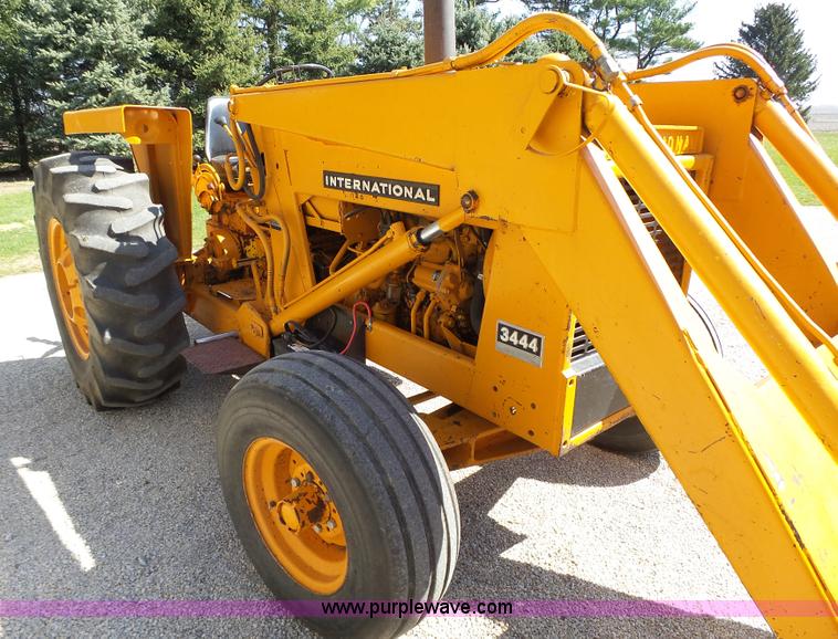 image for item L5698 International 3444 tractor