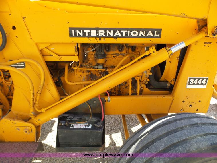 image for item L5698 International 3444 tractor