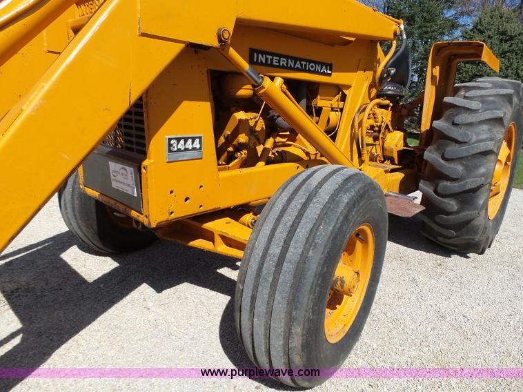 image for item L5698 International 3444 tractor