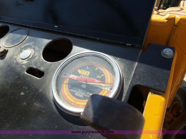 image for item L5698 International 3444 tractor