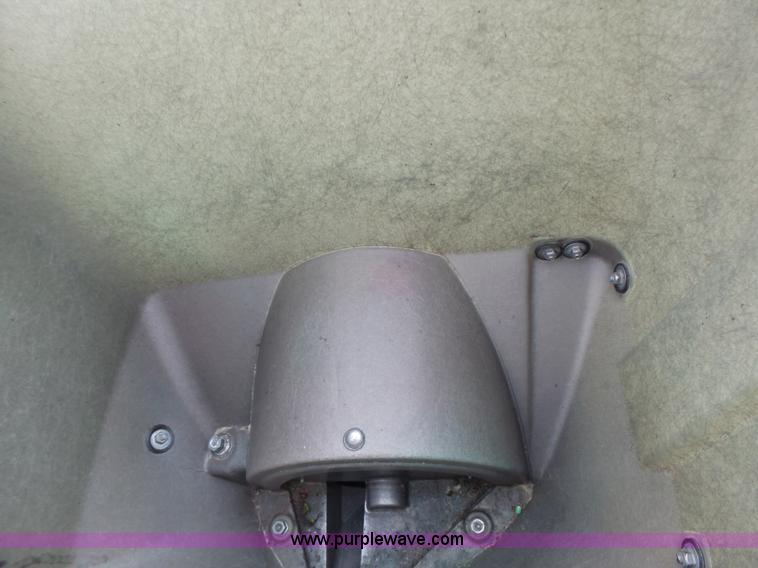 image for item L6027 1996 Kinze 2300 split row planter