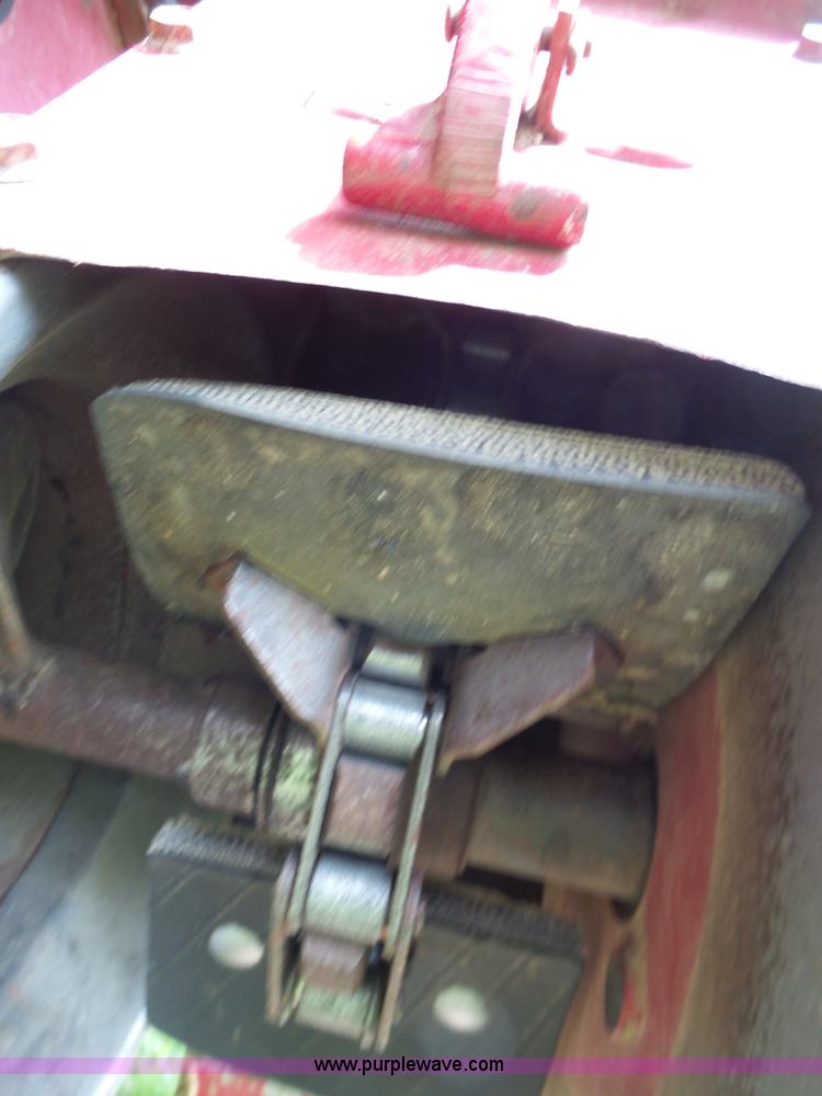 image for item L6325 1990 Case IH 1660 RWA combine