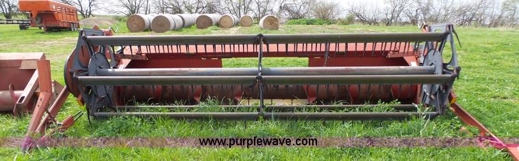 image for item L6325 1990 Case IH 1660 RWA combine