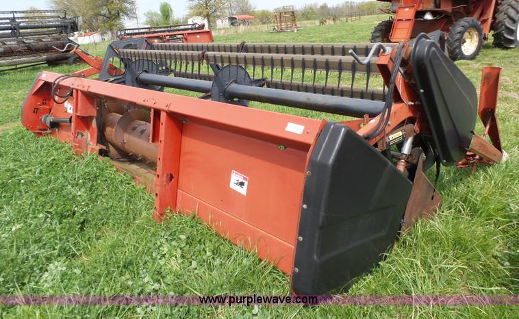 image for item L6325 1990 Case IH 1660 RWA combine