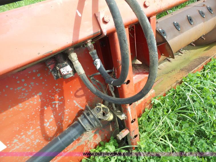 image for item L6325 1990 Case IH 1660 RWA combine