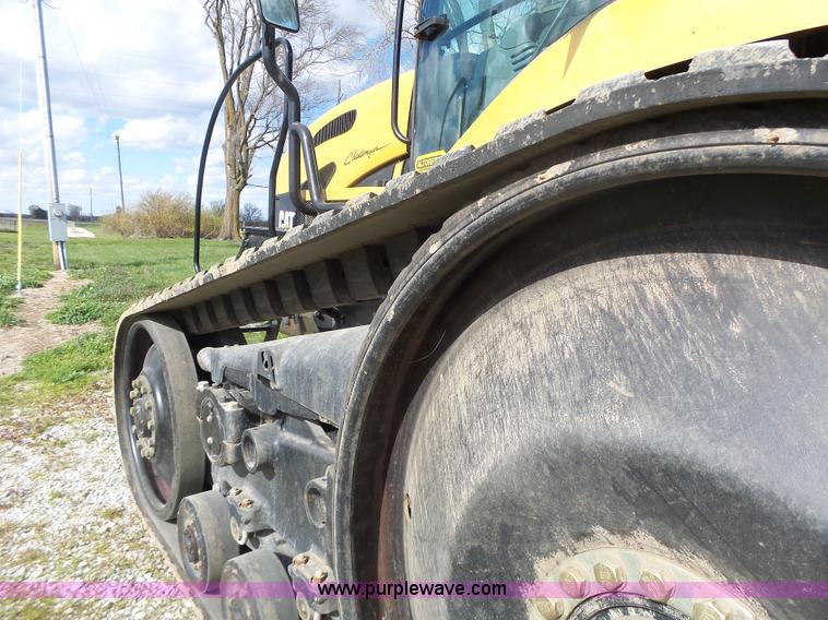 image for item L7226 2002 Challenger MT735 tractor