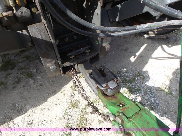 image for item L7226 2002 Challenger MT735 tractor