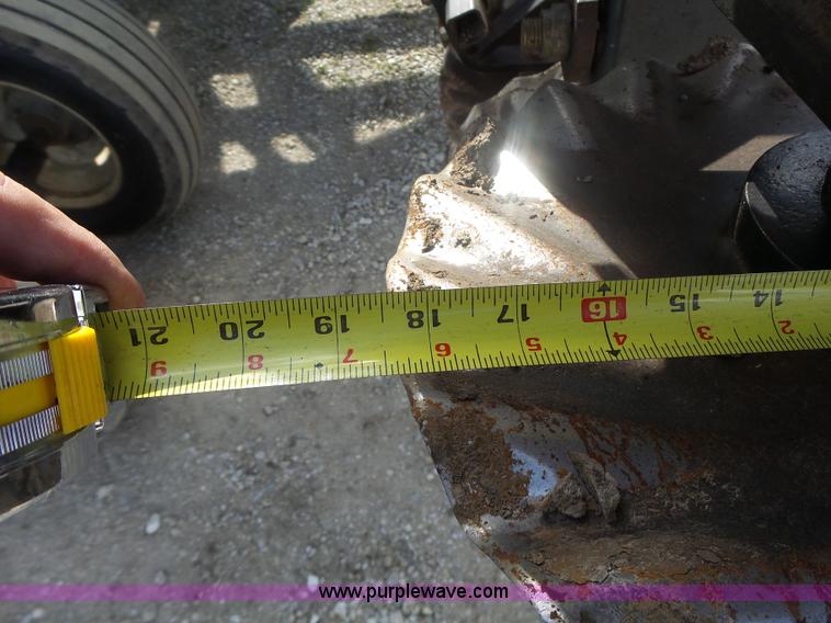 image for item L7227 Great Plains 2200TT Turbo-Till