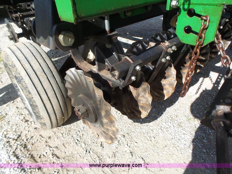 image for item L7227 Great Plains 2200TT Turbo-Till