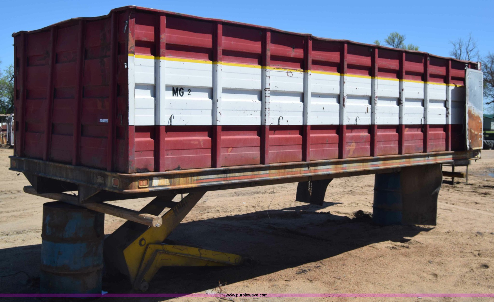 Knapheide grain bed in Kinsley, KS Item AW9806 sold Purple Wave