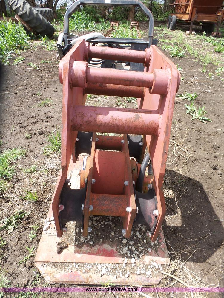 image for item AM9599 Gen Pac soil vibratory compactor
