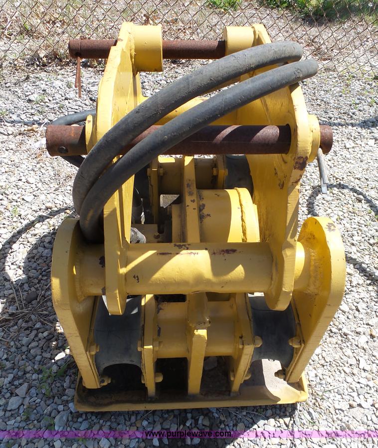 Allied vibratory soil tamper in Topeka, KS Item AM9648 sold Purple Wave