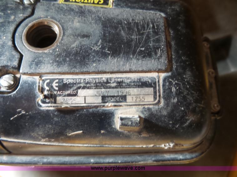 image for item AM9664 1996 Spectra Precision Dial Grade 1255 laser