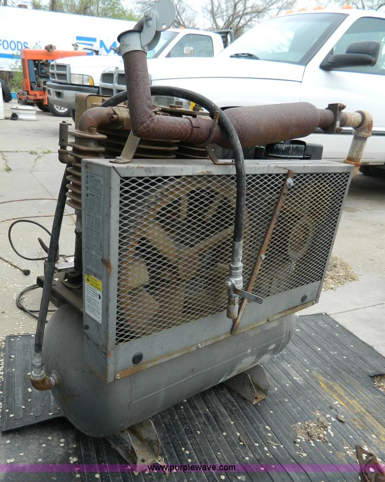 image for item AX9540 Industrial Air Machine air compressor