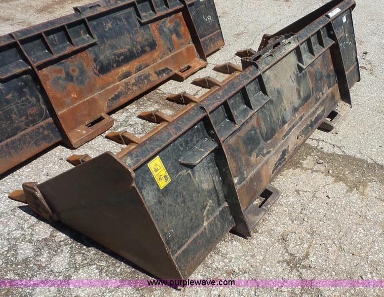 image for item BF9245 Skid steer bucket