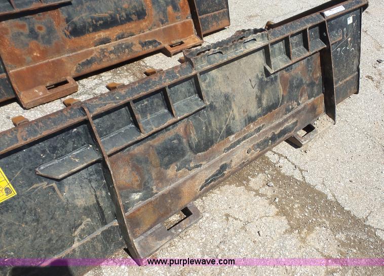 image for item BF9245 Skid steer bucket