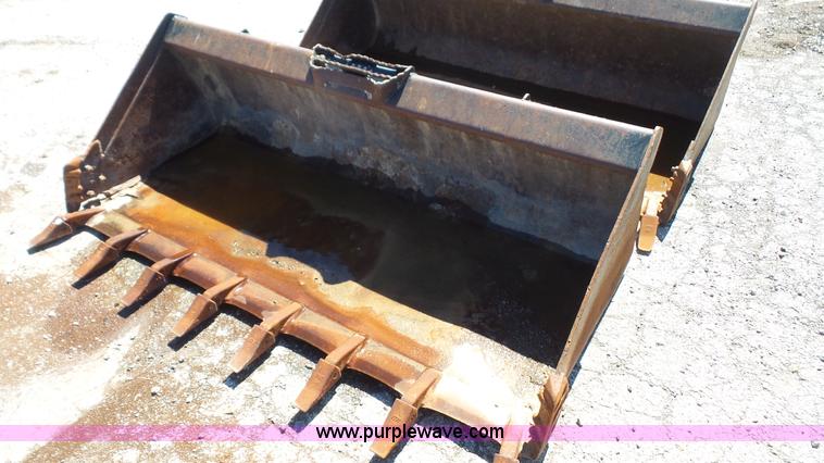 image for item BF9246 Bradco skid steer bucket