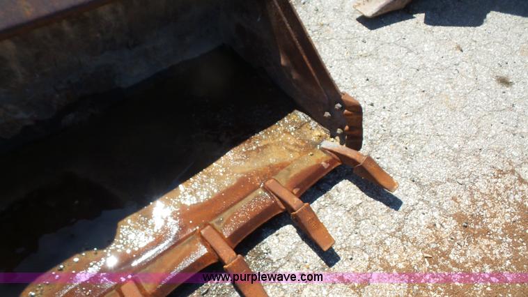 image for item BF9246 Bradco skid steer bucket