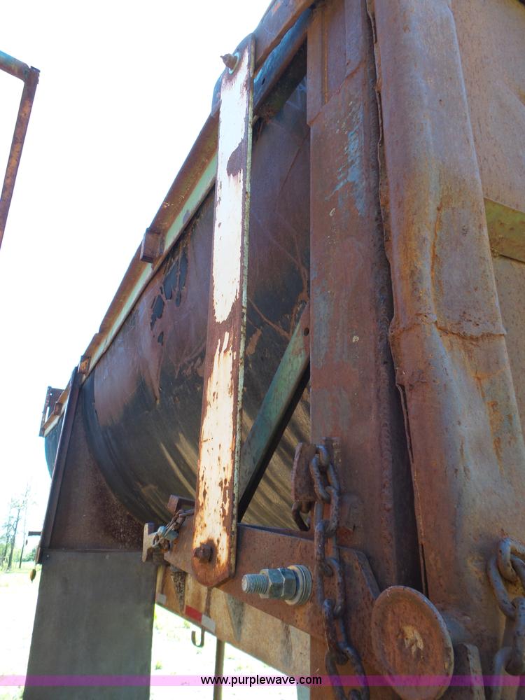image for item BL9525 1986 Lufkin end dump trailer