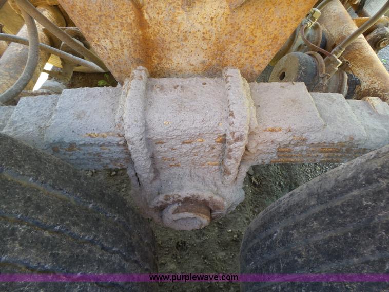 image for item BL9525 1986 Lufkin end dump trailer