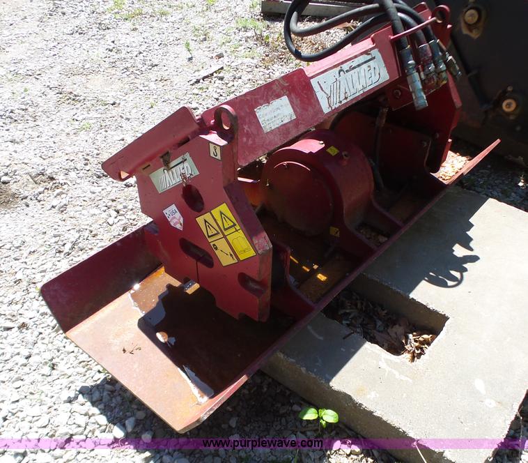 image for item BL9527 2007 Allied 1000 vibratory plate compactor