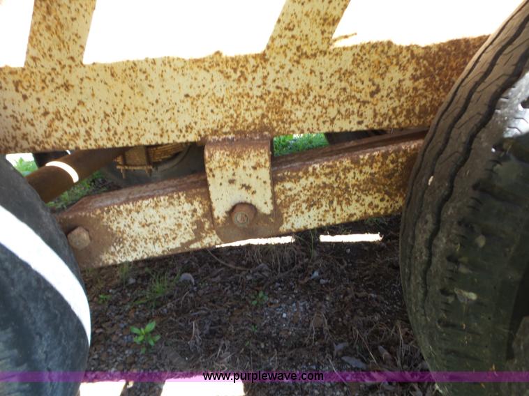 image for item BL9529 1986 Belshe T-8 equipment trailer