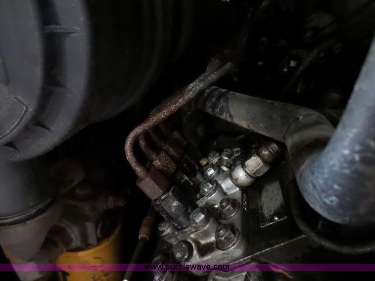 image for item BS9720 2004 Caterpillar 226B skid steer