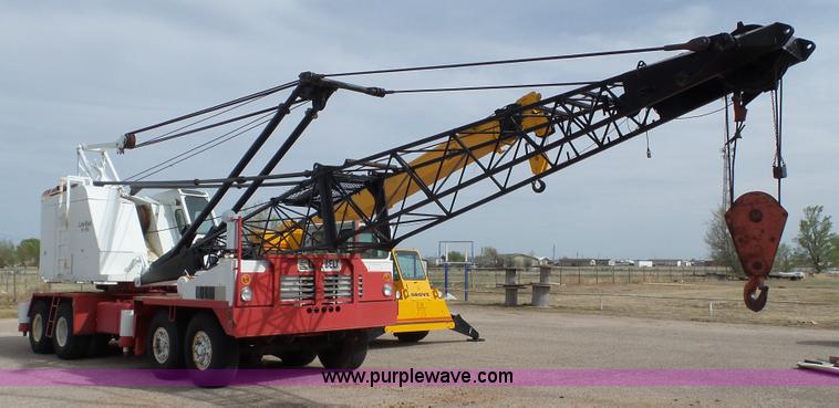 image for item BZ9084 Link Belt HC-108 crane