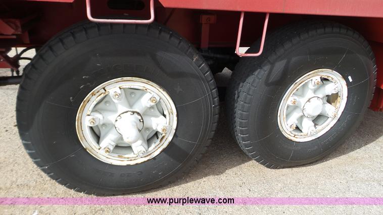 image for item BZ9084 Link Belt HC-108 crane