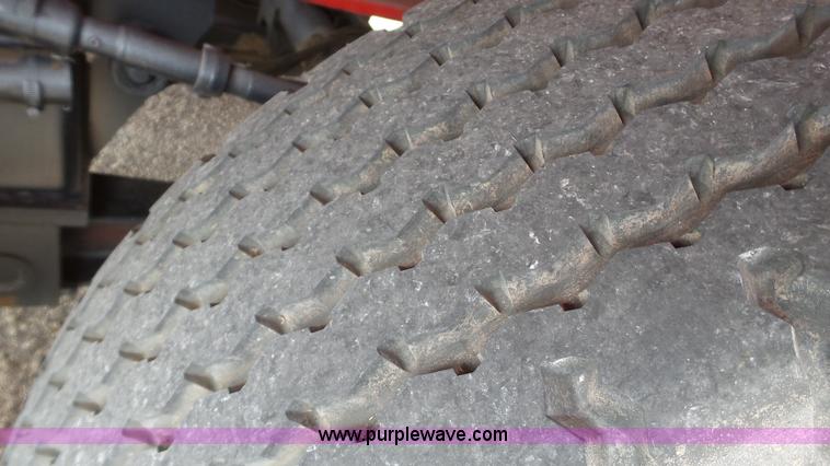 image for item BZ9084 Link Belt HC-108 crane