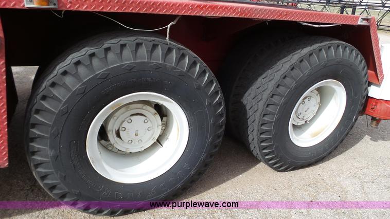 image for item BZ9084 Link Belt HC-108 crane