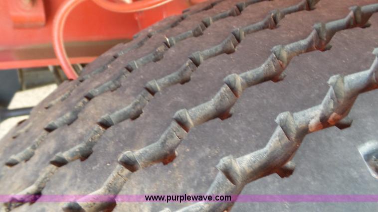 image for item BZ9084 Link Belt HC-108 crane