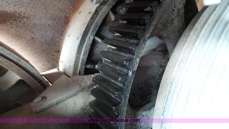 image for item BZ9084 Link Belt HC-108 crane