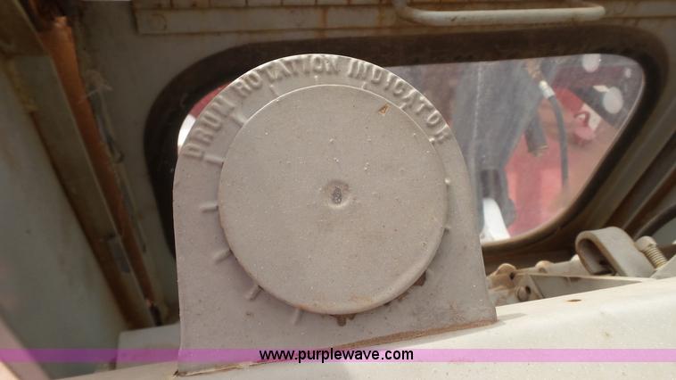 image for item BZ9084 Link Belt HC-108 crane